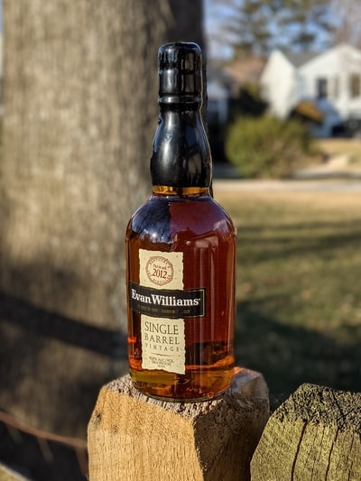 evan williams single barrel bourbon review