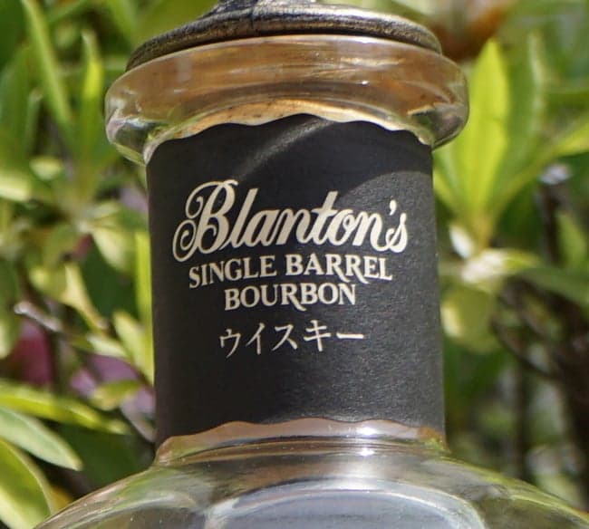 blanton's black review neck label