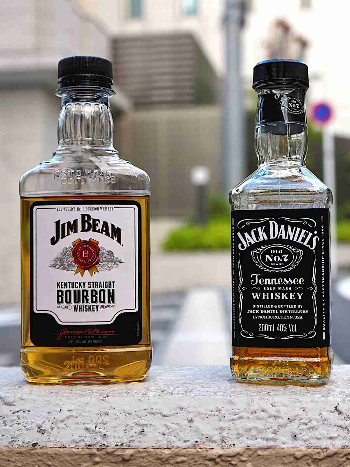 jim beam vs jack daniel’s featured