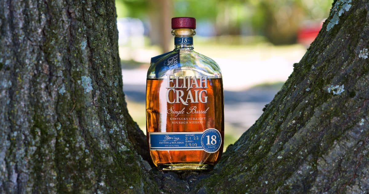 Elijah Craig 18 Year Single Barrel Bourbon Review [In Depth] The